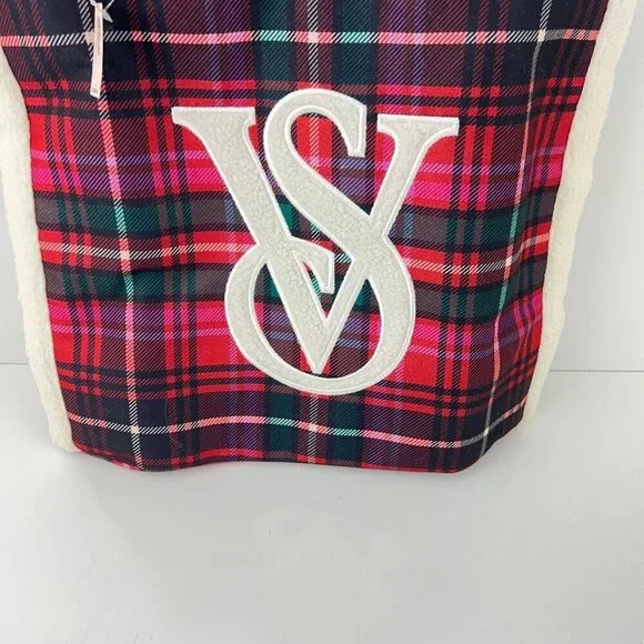 Victoria Secret Plaid Tote Bag  Sherpa Trim & Logo Pink Red Green - Picture 3 of 6